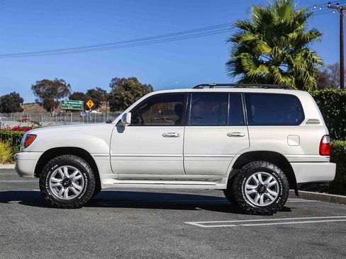 Used 2000 Lexus LX 470 4WD image 3