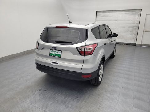 Used 2018 Ford Escape S image 7