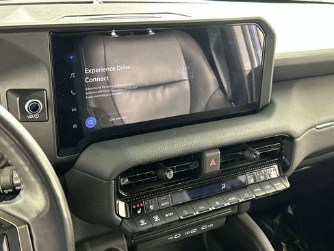 Used 2024 Toyota Land Cruiser image 17