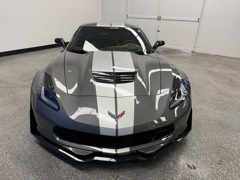 Used 2015 Chevrolet Corvette Z06 w/ 3LZ Preferred Equipment Group RWD image 31