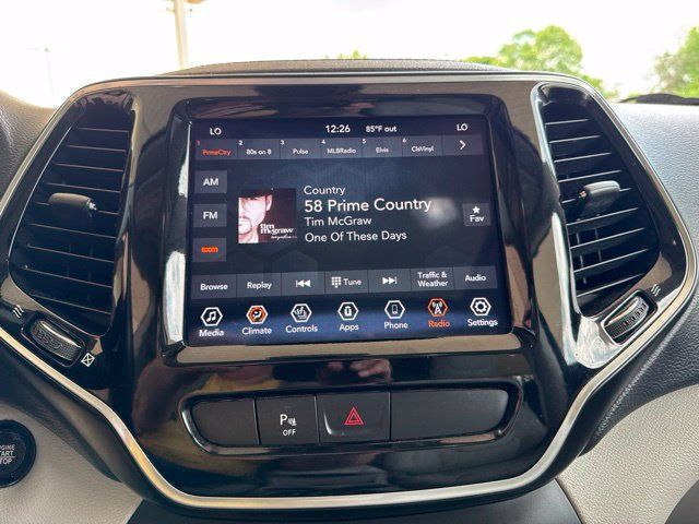 Used 2020 Jeep Cherokee Limited AWD/4WD image 19