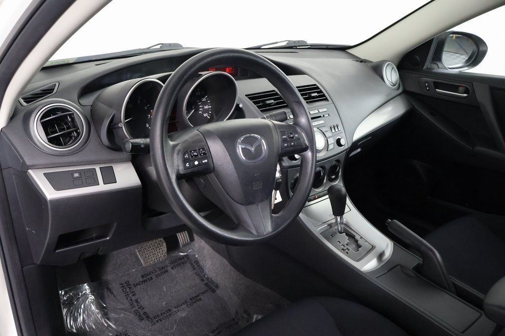 Used 2011 MAZDA MAZDA3 i Touring FWD image 7