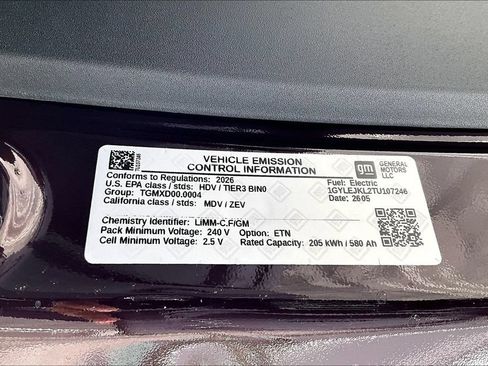 New 2026 Cadillac Escalade IQL Luxury w/ LPO, Floor Liner Package AWD/4WD image 18