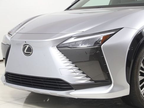 Used 2023 Lexus RZ 450e Premium AWD/4WD image 50