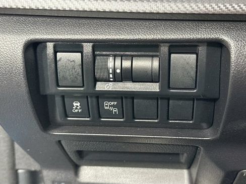 Used 2018 Subaru Impreza 2.0i Sport AWD/4WD image 23