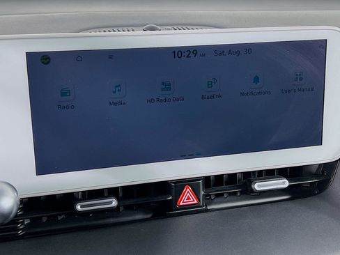 Used 2024 Hyundai Ioniq 5 SEL image 32