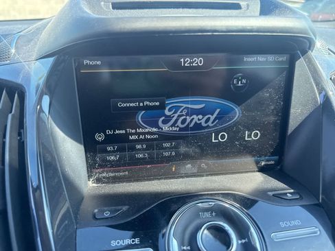 Used 2015 Ford Escape Titanium image 23