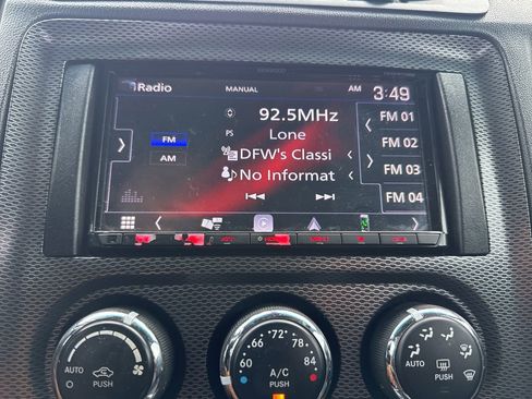 Used 2014 Dodge Challenger R/T RWD image 37