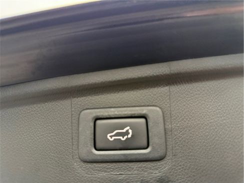 Used 2018 Subaru Outback 2.5i Limited image 44