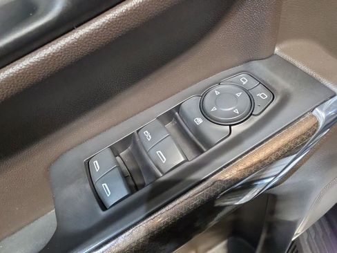 Used 2019 Chevrolet Silverado 1500 LT w/ All-Star Edition image 15