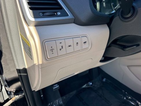 Used 2018 Hyundai Tucson Limited w/ Ultimate Package 02 image 16