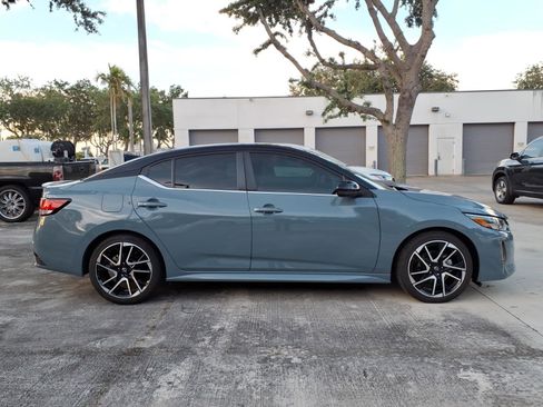 Used 2024 Nissan Sentra SR image 8