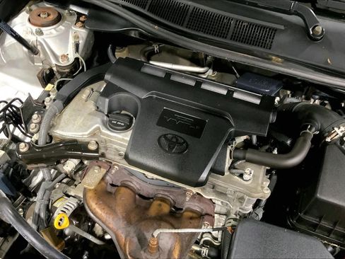 Used 2014 Toyota Camry LE FWD image 33