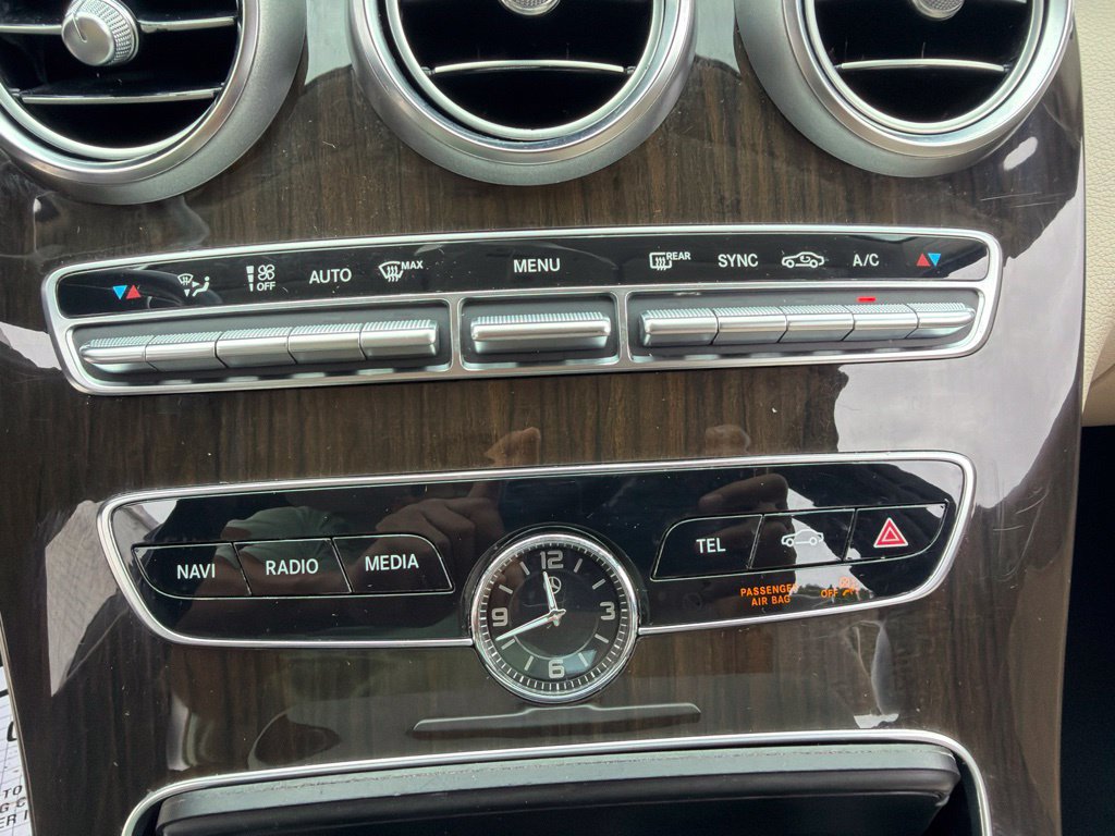 Used 2019 Mercedes-Benz C 300 4MATIC Sedan image 31