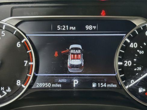 Used 2024 Nissan Rogue S AWD/4WD image 18