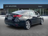 Used 2020 Nissan Versa SV image 3