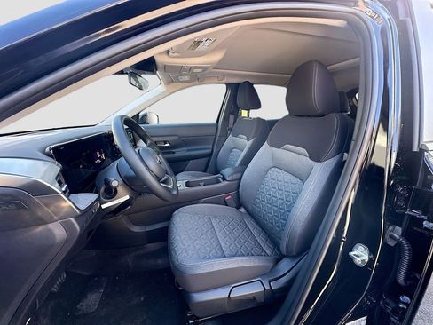 New 2026 Nissan Kicks SV image 19