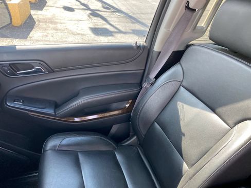 Used 2015 Chevrolet Tahoe LT AWD/4WD image 8