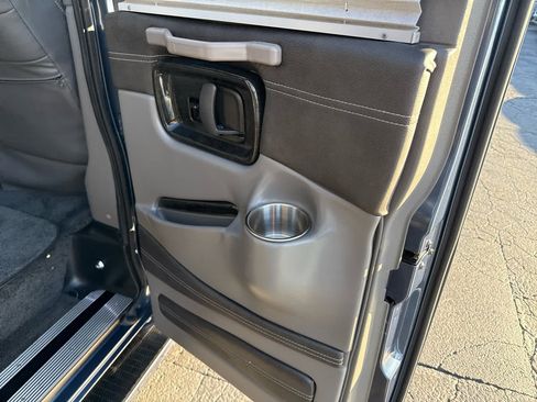 Used 2023 Chevrolet Express 2500 image 34