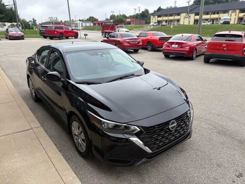 Used 2024 Nissan Sentra S FWD image 7