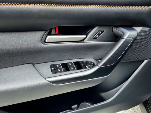 Used 2024 MAZDA CX-50 AWD 2.5 Turbo w/ Premium Pkg image 18