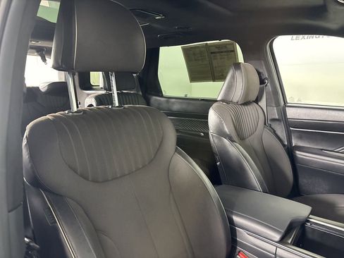 Used 2025 Hyundai Palisade Calligraphy image 33