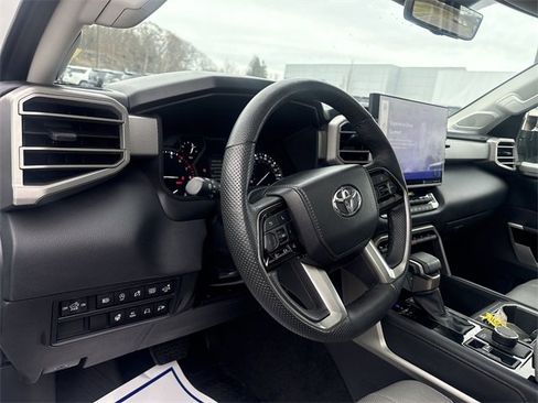 Used 2023 Toyota Tundra Limited image 10