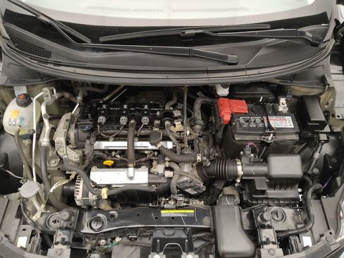 Used 2025 Nissan Versa S w/ Trunk Package FWD image 30