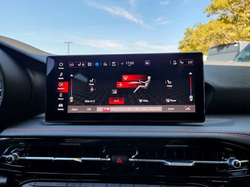 New 2025 Dodge Hornet GT w/ Tech Pack image 19