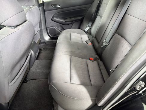 Used 2020 Nissan Altima 2.5 S FWD image 19