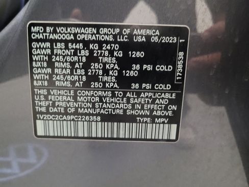 Used 2023 Volkswagen Atlas Cross Sport SE FWD image 33