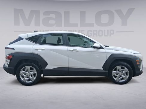 Used 2026 Hyundai Kona SE FWD image 6