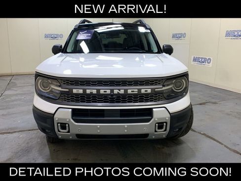 Used 2025 Ford Bronco Sport Badlands w/ Badlands Tech Package AWD/4WD image 8