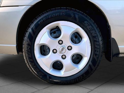 Used 2004 Nissan Sentra S FWD image 10