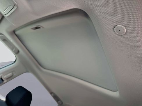 Certified 2025 Honda CR-V EX image 32