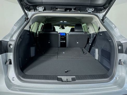 New 2025 Toyota Highlander Limited image 26