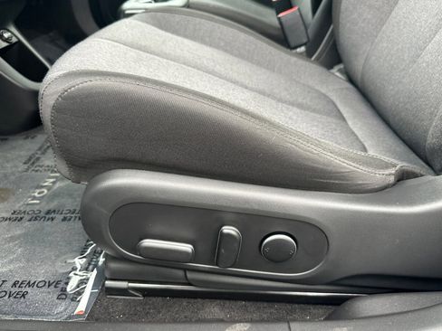 Used 2024 Hyundai Ioniq 5 SEL image 12