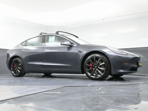 Used 2018 Tesla Model 3 Performance image 50