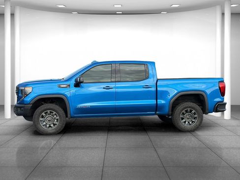 Used 2024 GMC Sierra 1500 AT4X AWD/4WD image 4