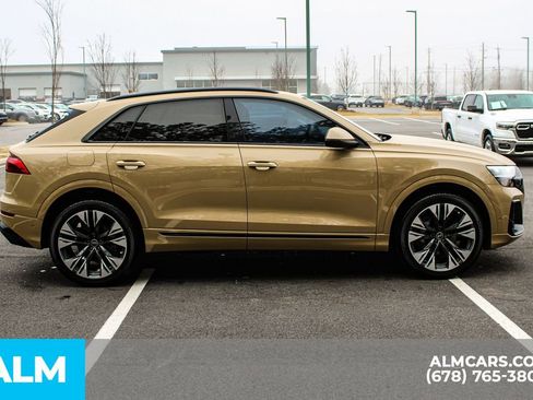 Used 2024 Audi Q8 Premium Plus w/ Premium Plus Package image 9