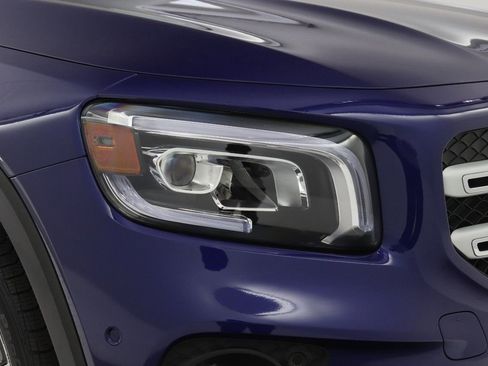 Certified 2022 Mercedes-Benz GLB 250 image 28