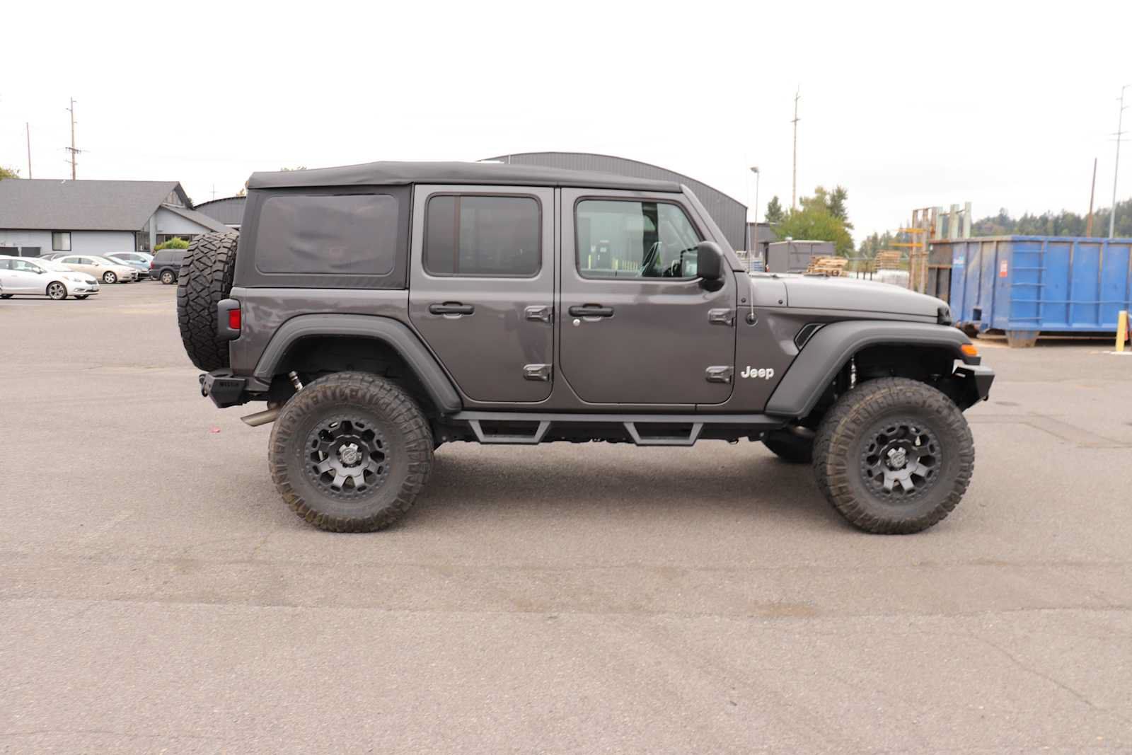 Used 2021 Jeep Wrangler Unlimited Sport AWD/4WD image 4