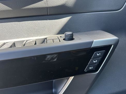 New 2026 Toyota Tundra Limited AWD/4WD image 11