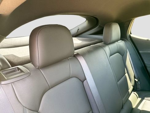 Used 2026 Buick Envista Sport Touring w/ Convenience I Package FWD image 22