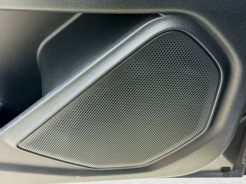 Used 2022 Ford Explorer ST image 22