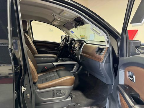 Used 2016 Nissan Titan Platinum Reserve image 14