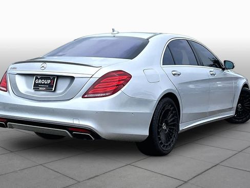 Used 2015 Mercedes-Benz S 550 Sedan image 11
