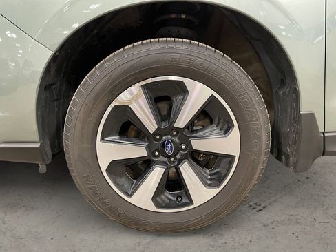 Used 2018 Subaru Forester 2.5i Limited AWD/4WD image 14