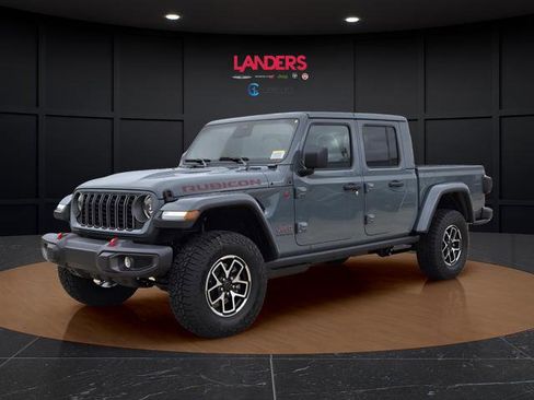 New 2026 Jeep Gladiator Rubicon w/ Steel Power Dome Hood Package AWD/4WD image 1
