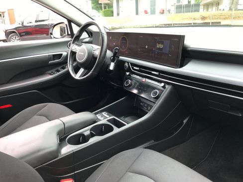 Used 2025 Hyundai Sonata SEL image 11